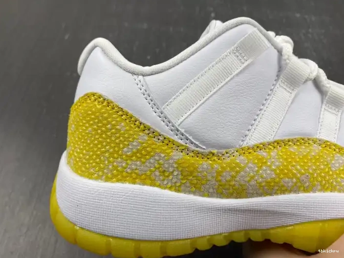 Reps TBkick Air Low Jordan 11 WMNS Snakeskin Yellow AH7860-107 0606